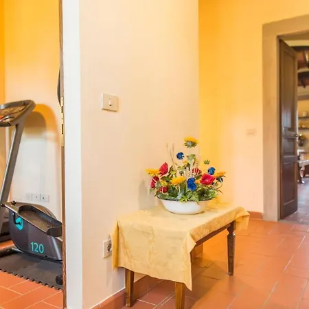 Farmhouse Only 5 Km From With Private Swimming Pool 别墅 *
