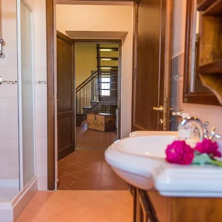 Farmhouse Only 5 Km From With Private Swimming Pool 别墅
