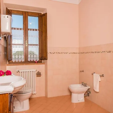 Farmhouse Only 5 Km From With Private Swimming Pool *
